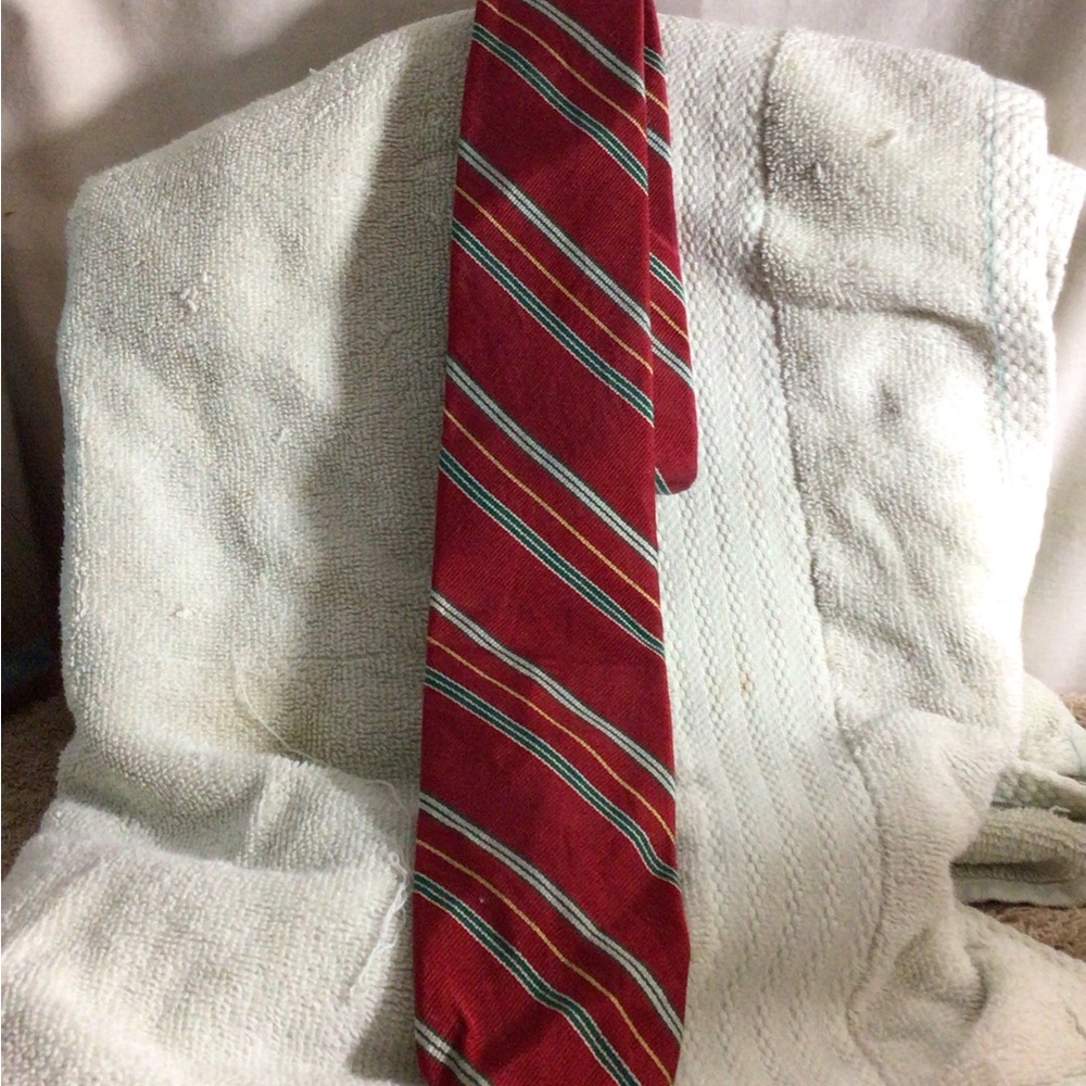 Ralph Lauren Red Diagonal-Stripe Men's Tie